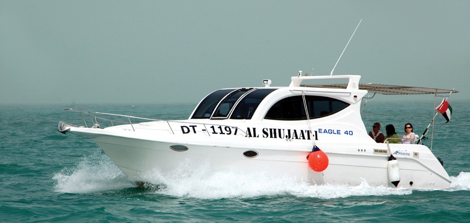 yacht in dubai