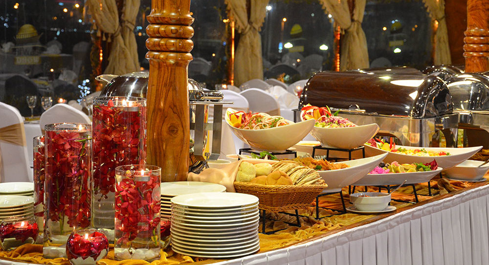 Give yourself a Treat in Dubai | Blog-Partycruisedubai.com