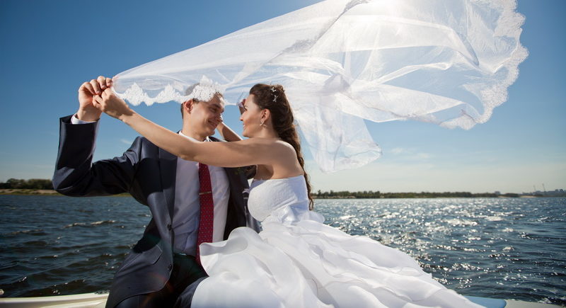 Wedding in yacht